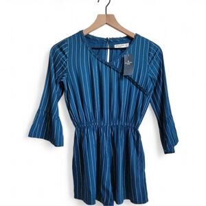 abercrombie kids Long Sleeve Teal Romper Size 9/10 Lace Trim Asymmetrical